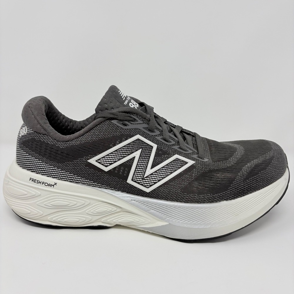 New Balance Fresh Foam X 880v15 Womens Size 10 D Wide Grey Running Shoes W880H15